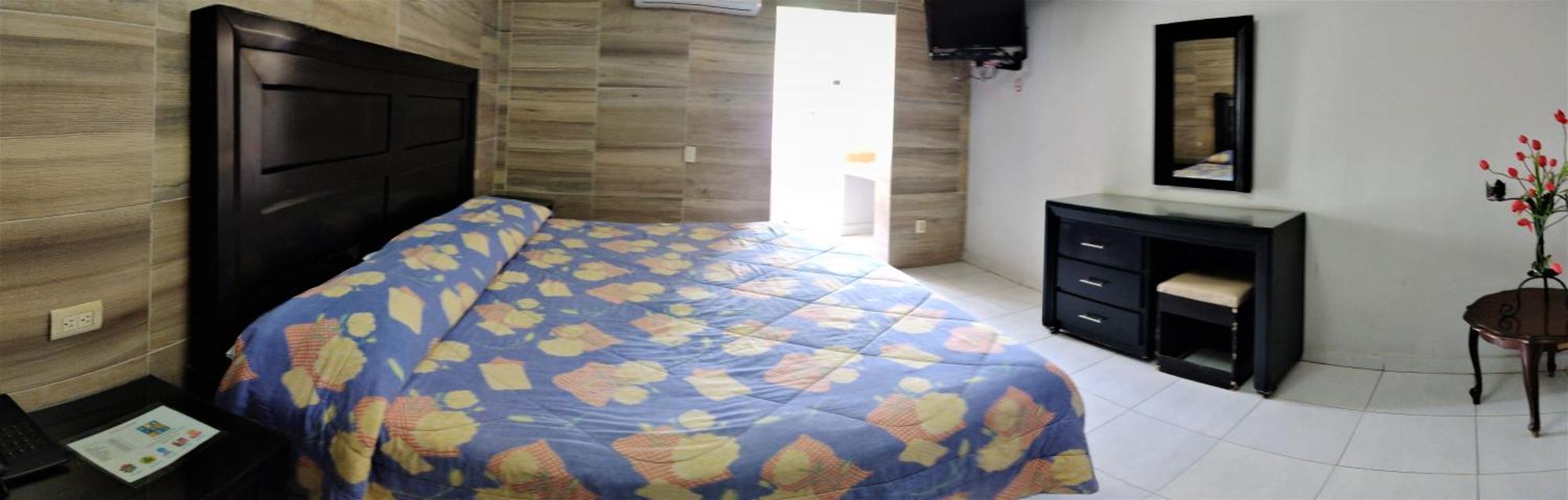 Laguna Inn Torreón Zewnętrze zdjęcie