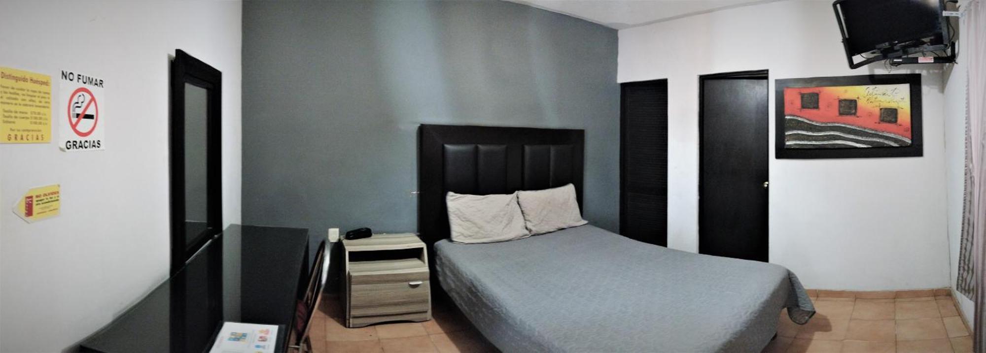 Laguna Inn Torreón Zewnętrze zdjęcie