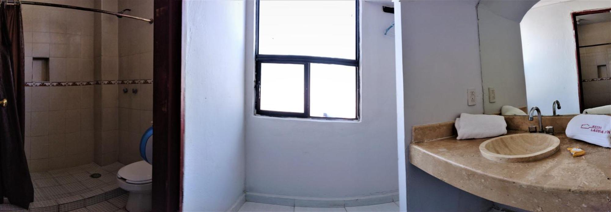 Laguna Inn Torreón Zewnętrze zdjęcie