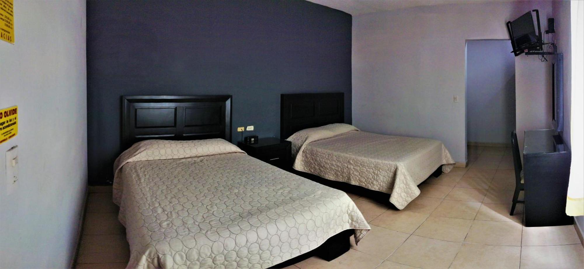 Laguna Inn Torreón Zewnętrze zdjęcie