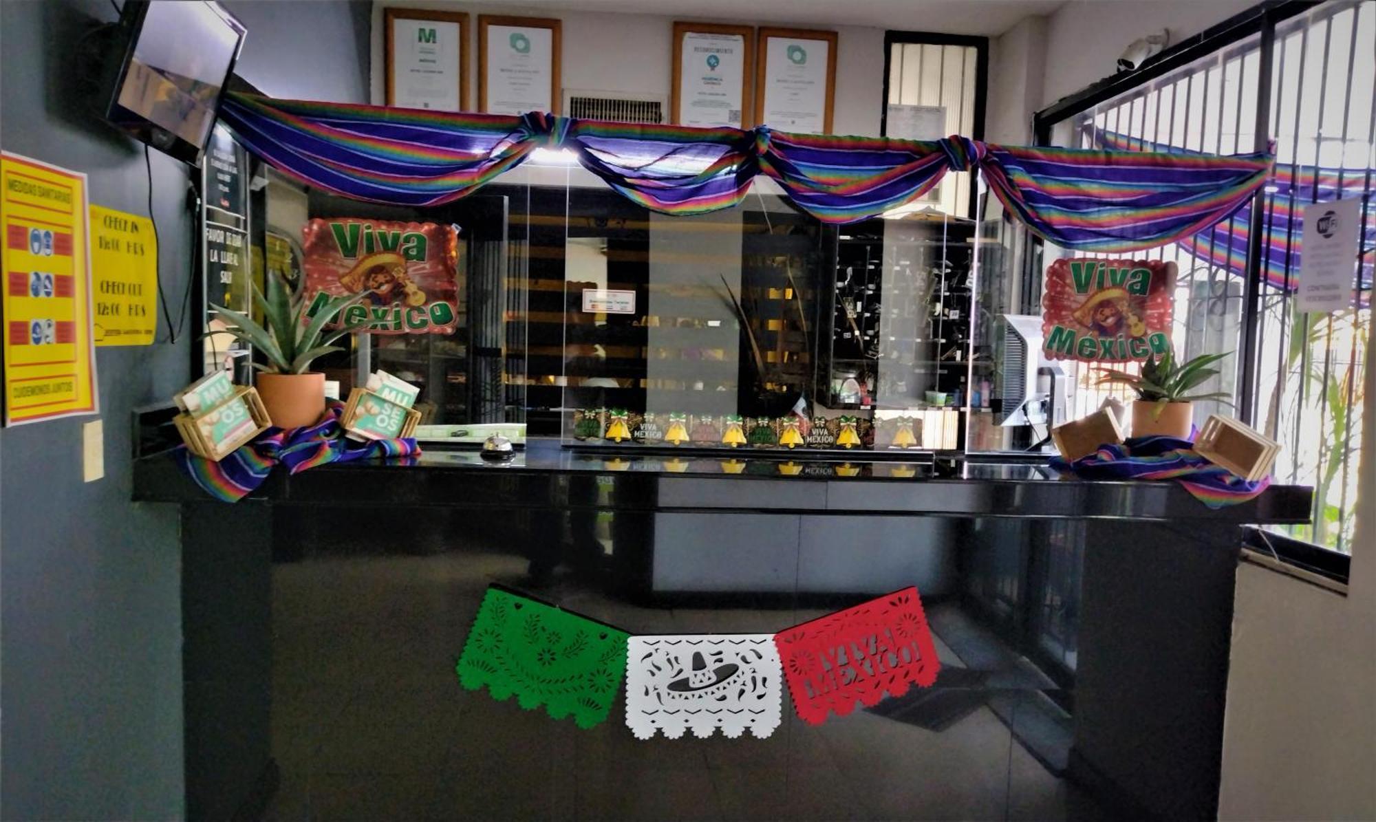 Laguna Inn Torreón Zewnętrze zdjęcie