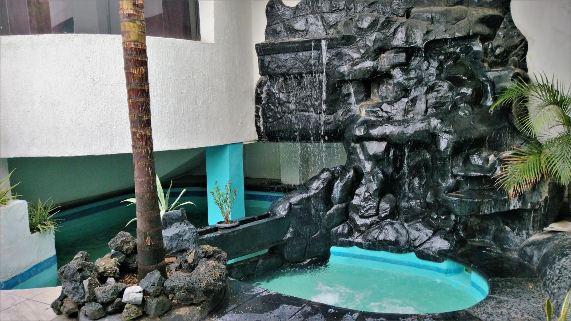 Laguna Inn Torreón Zewnętrze zdjęcie